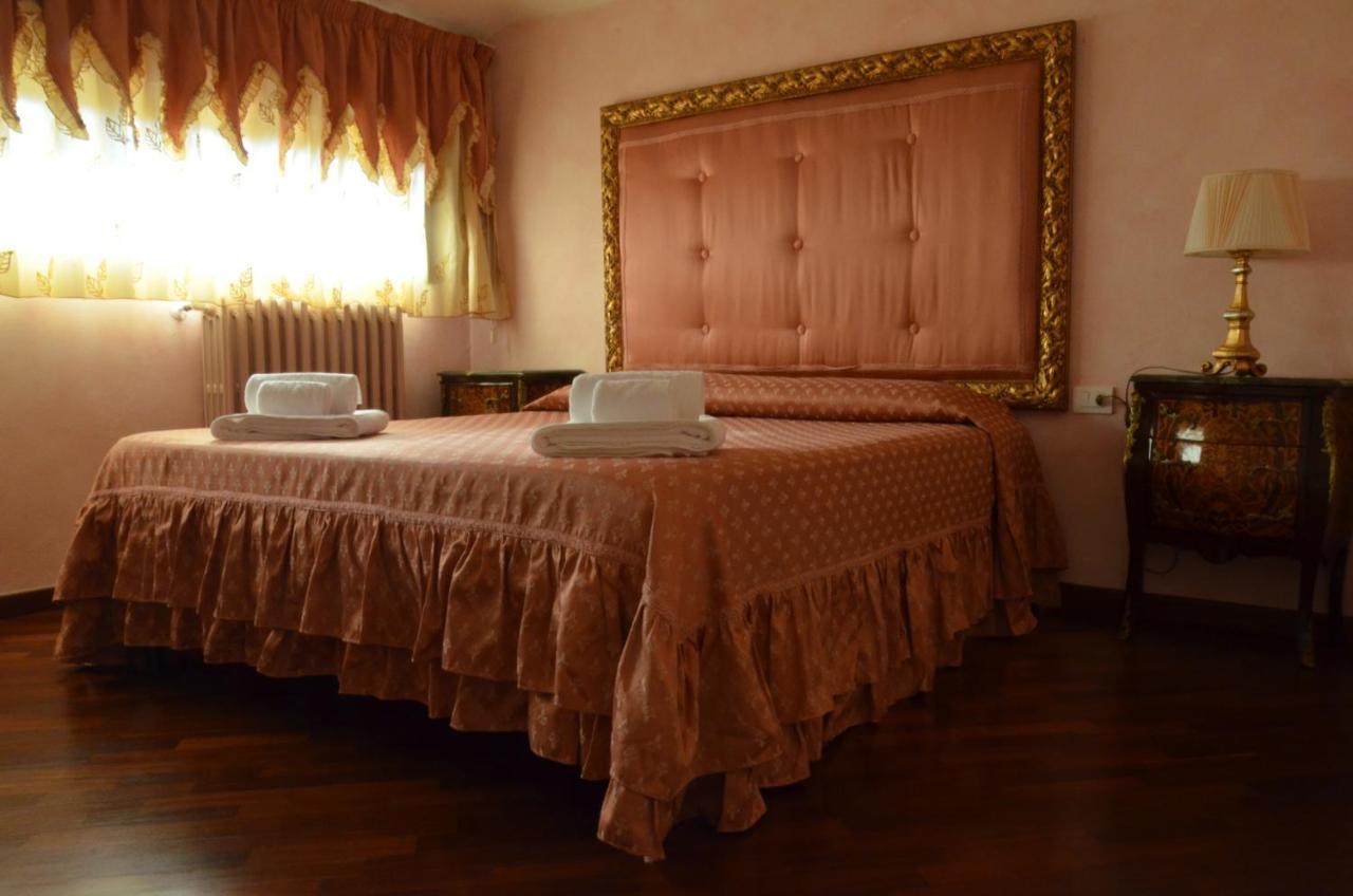Monsummano Terme Maison Brinati Bed And Breakfast מראה חיצוני תמונה