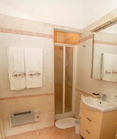 Monsummano Terme Maison Brinati Bed And Breakfast חדר תמונה